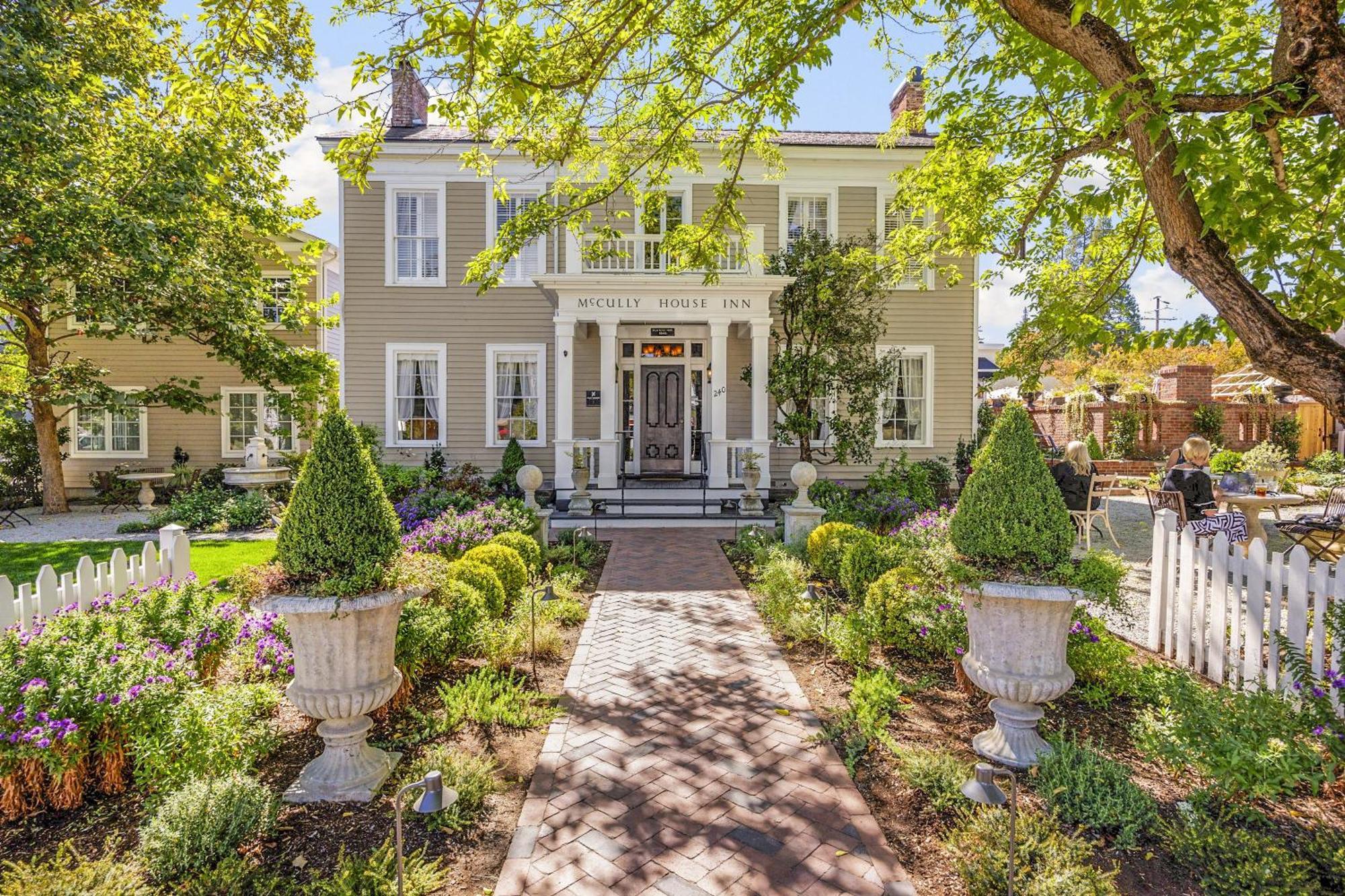 Mccully House Inn Jacksonville Exterior foto